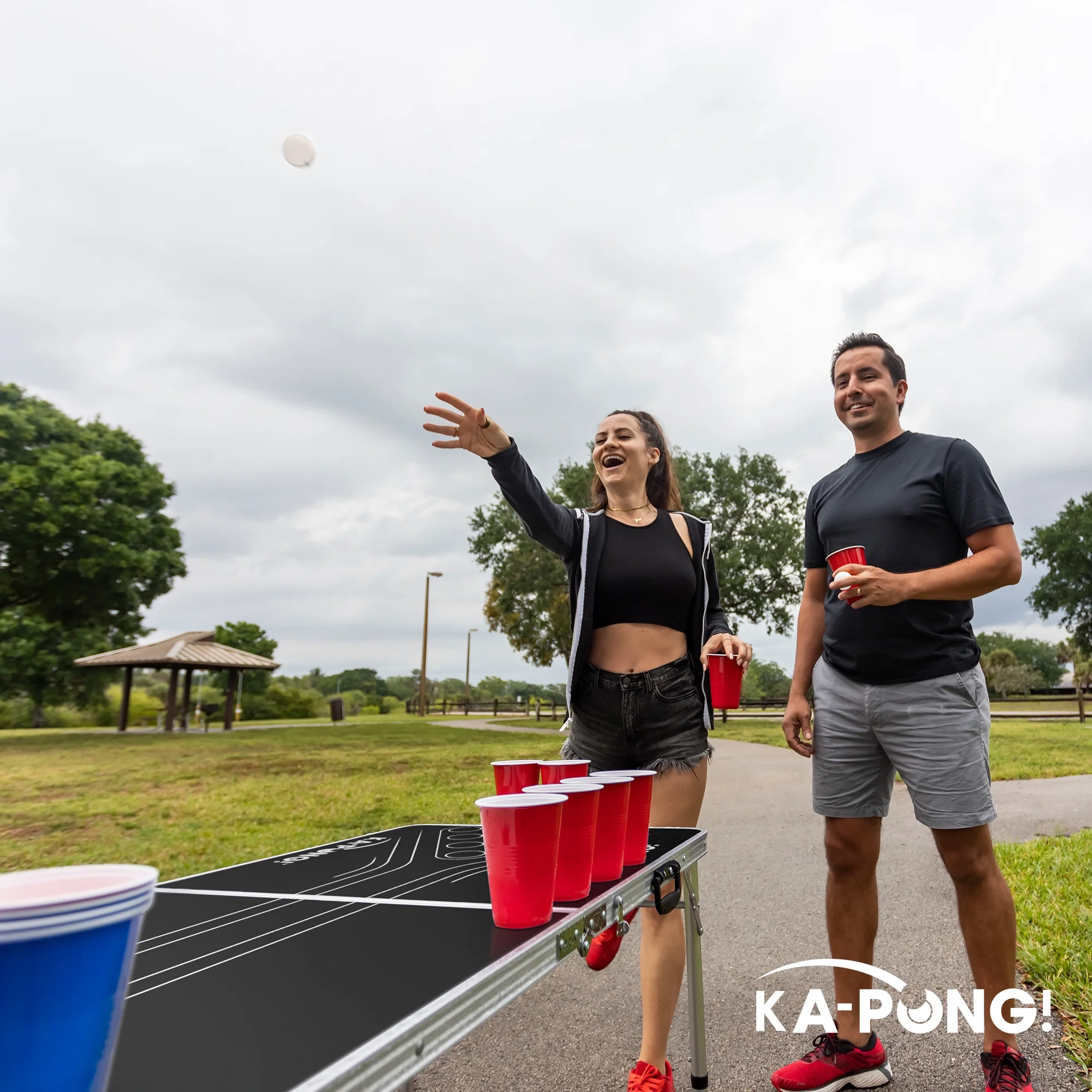 EastPoint Sports Ka-Pong Plastic Cup Party Game Set - 22 Plastic Cups and 6 Ping Pong Balls - 图片 5